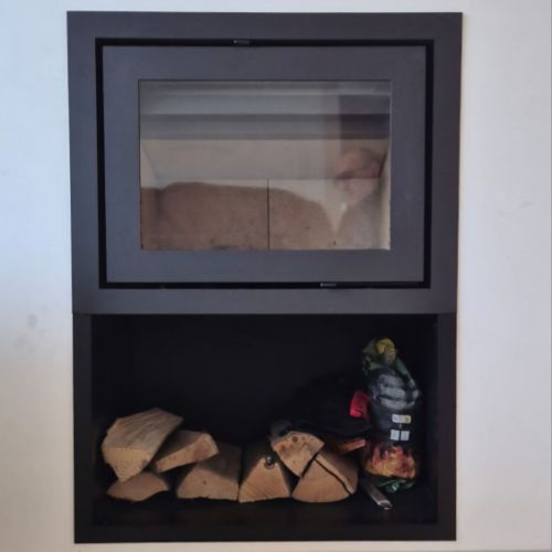 Insert Dik Geurts avec range buches